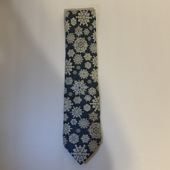 Exclusive Museum of‎ Fine Arts Boston Necktie Tie 100% Silk Authentic Rare - Picture 1 of 7